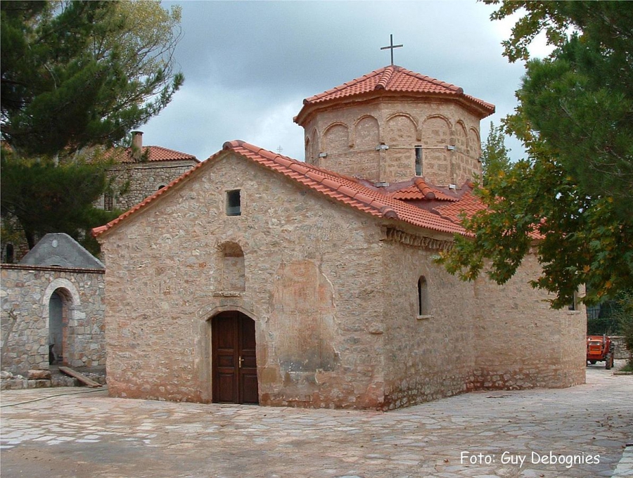 Монастырь Агиа Лавра ( Святая Лавра)